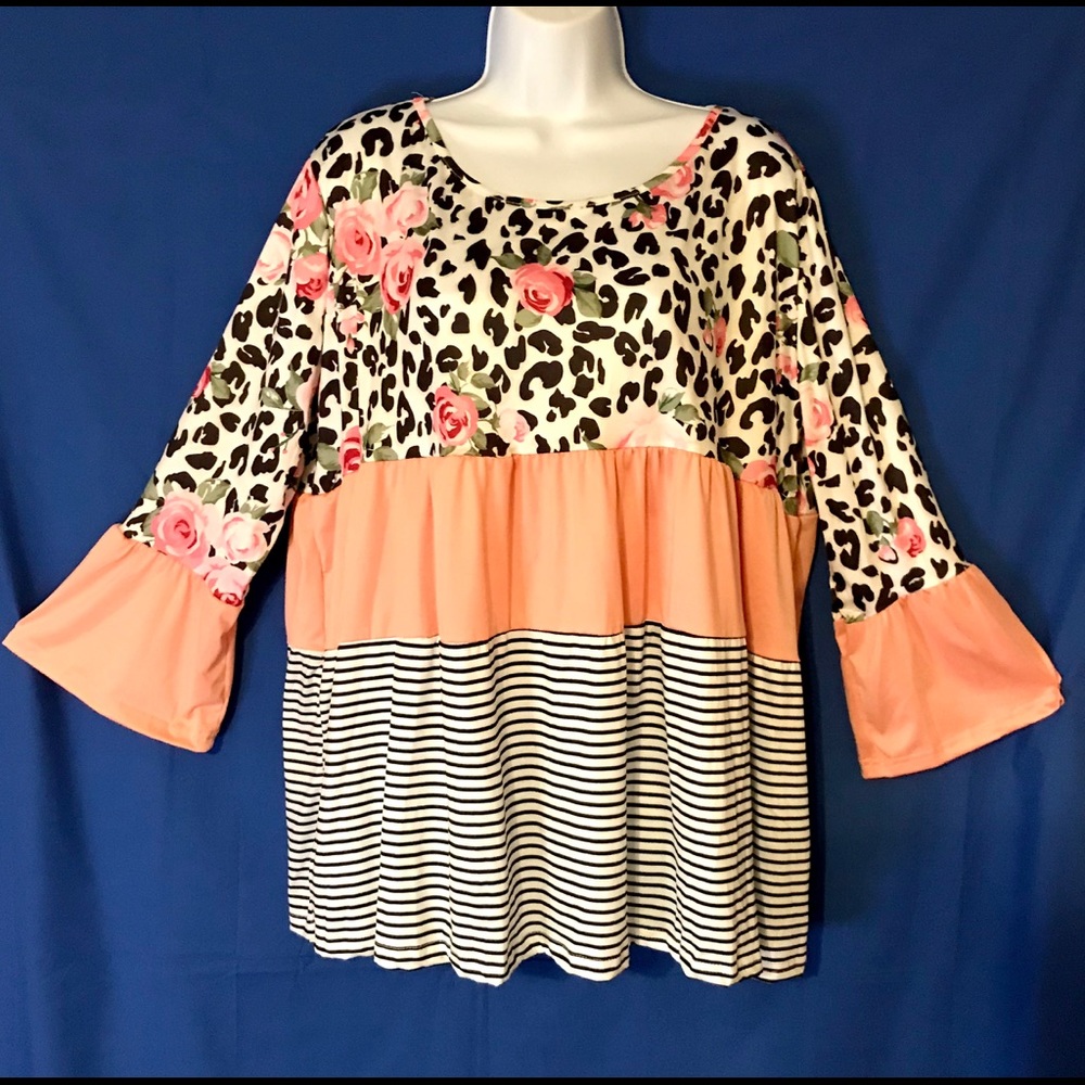 NWT Cellabie Women’s Boutique Tunic Dress- Small